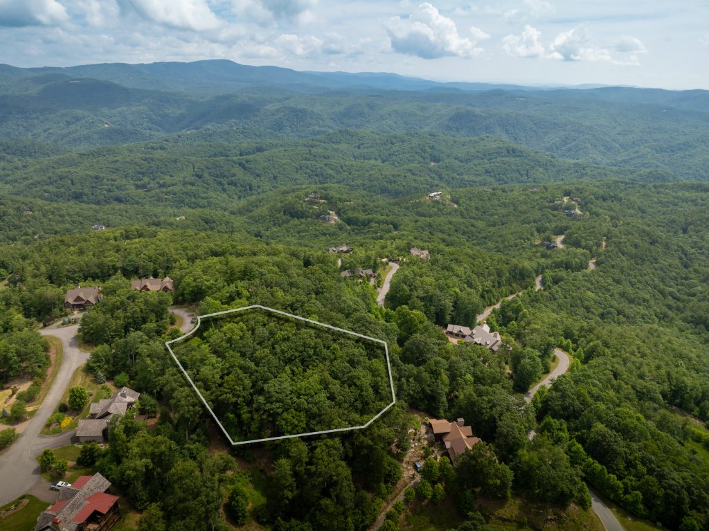 *Homesite outline and location marker in photos is not a survey. Lines and location are approximate.