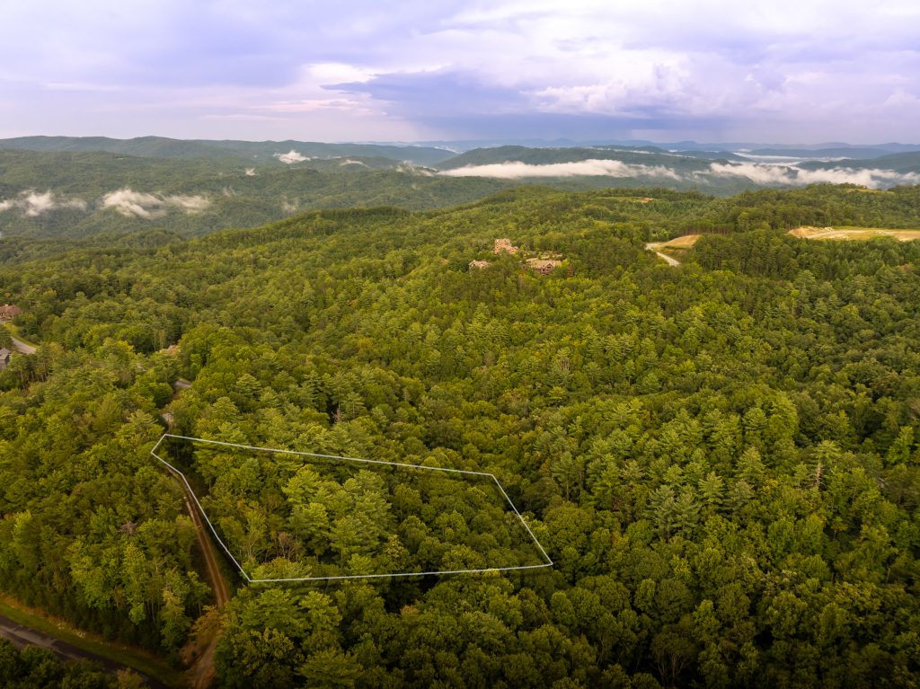 *Homesite outline and location marker in photos is not a survey. Lines and location are approximate.