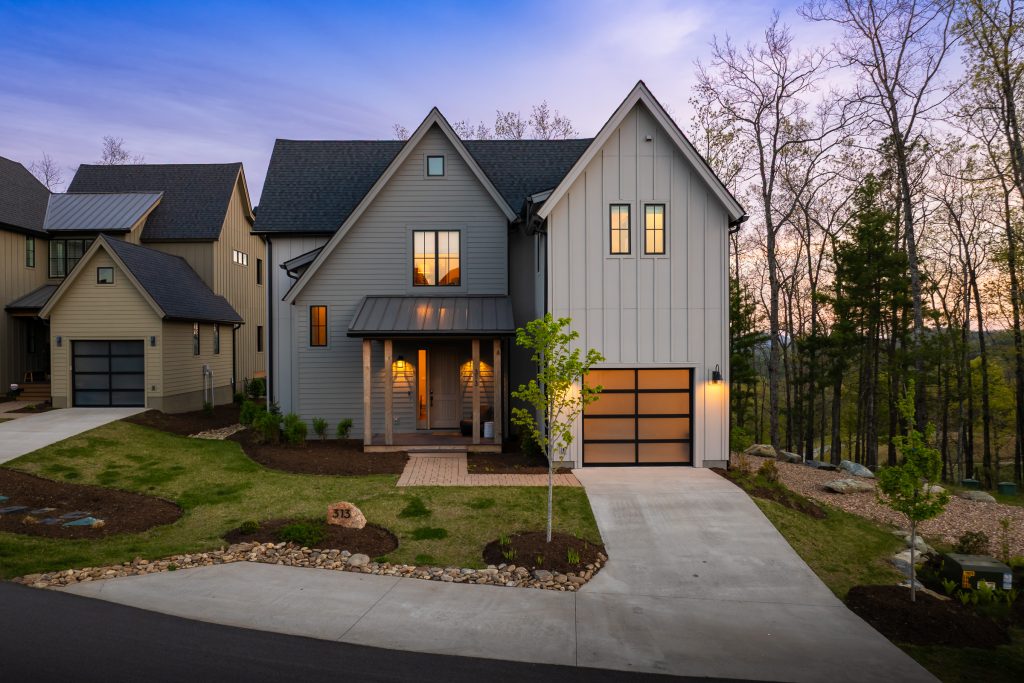 313 Calico Court