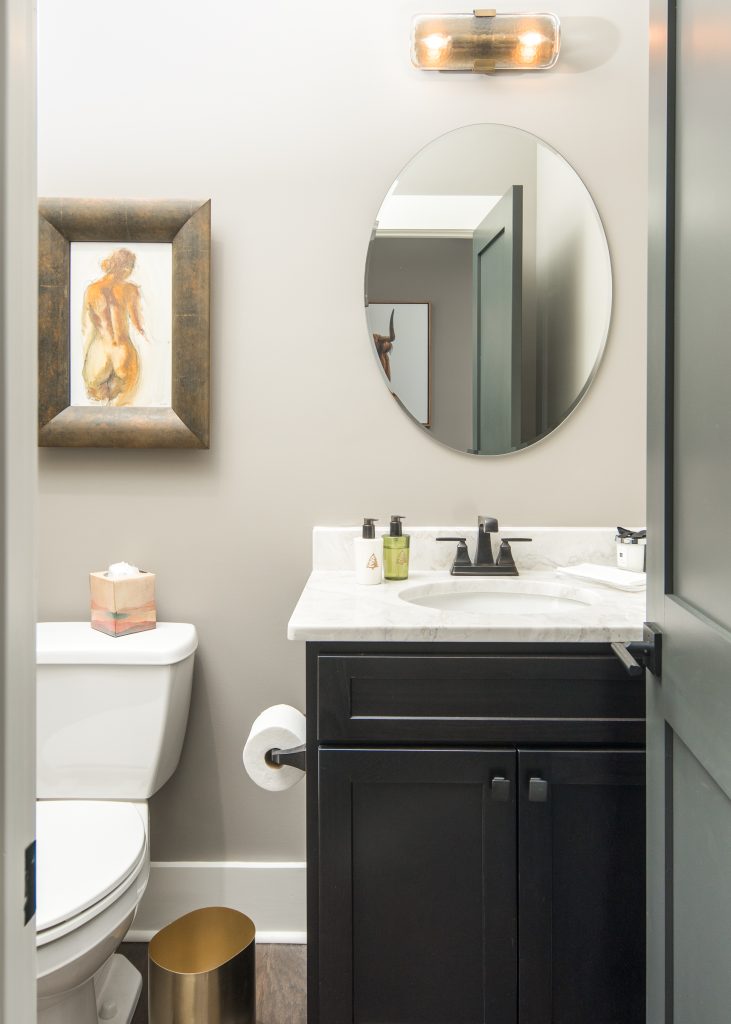 152 North Face Trail bathroom