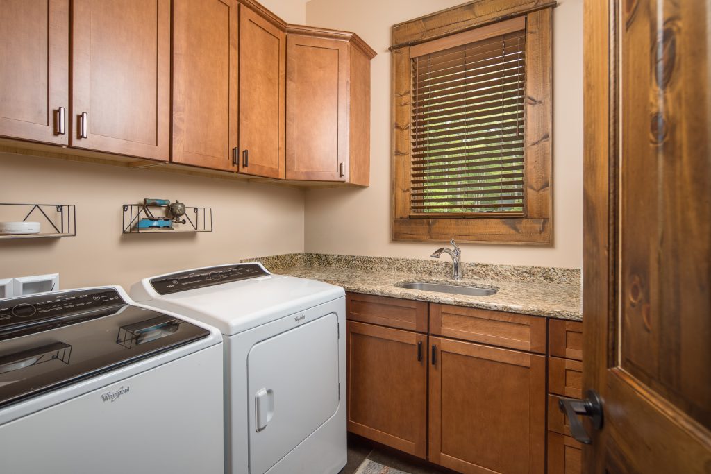 115 Passionflower Trail laundry room